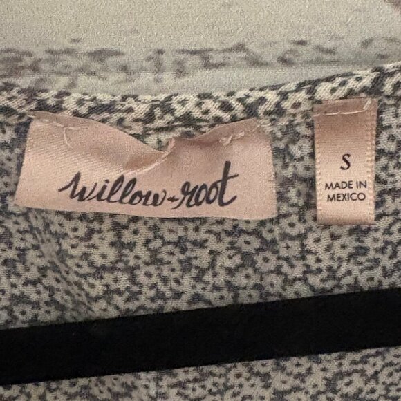 Willow Root Peasant Top with Tie Closure Small - Picture 7 of 7